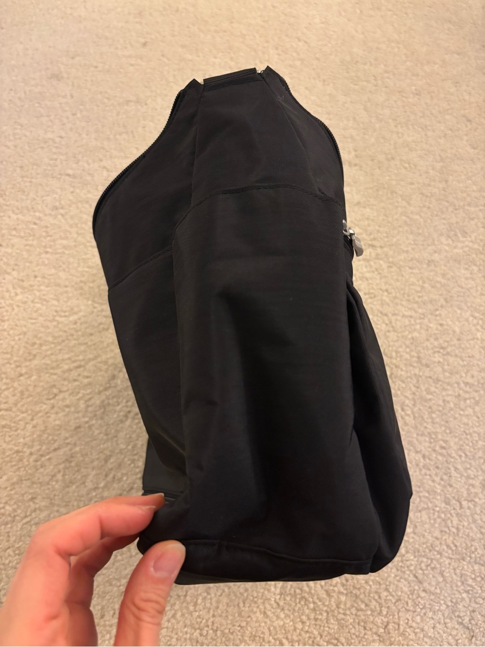 NWT Baggallini Everywhere Bagg With RFID Black - Picture 4 of 7